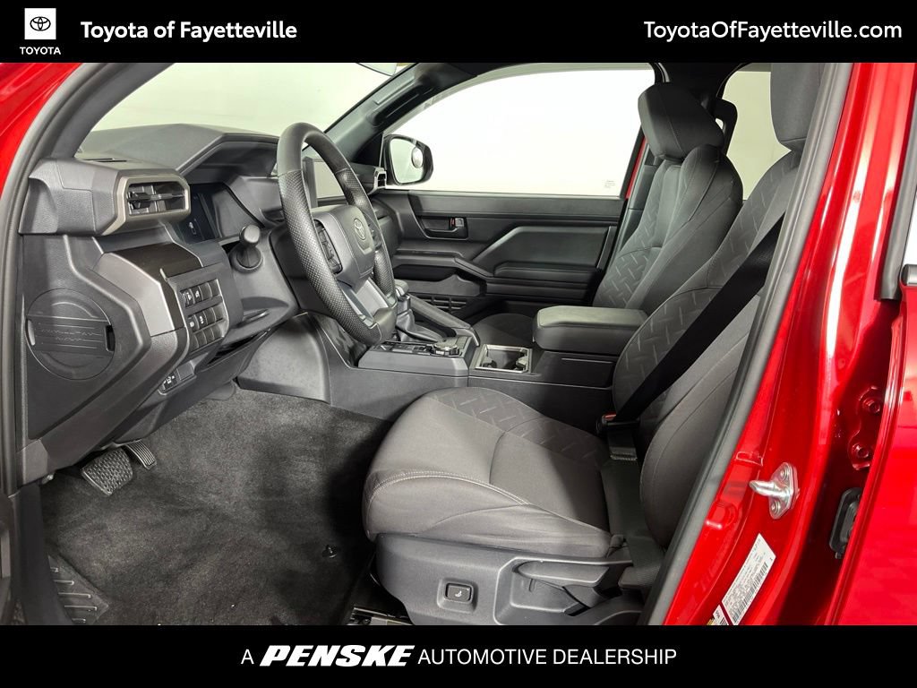 Used 2025 Toyota Tacoma SR5 AWD/4WD image 22