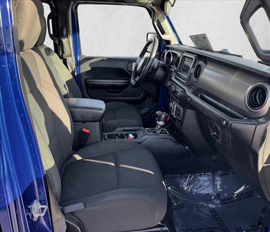Used 2018 Jeep Wrangler Unlimited Sport S AWD/4WD image 18