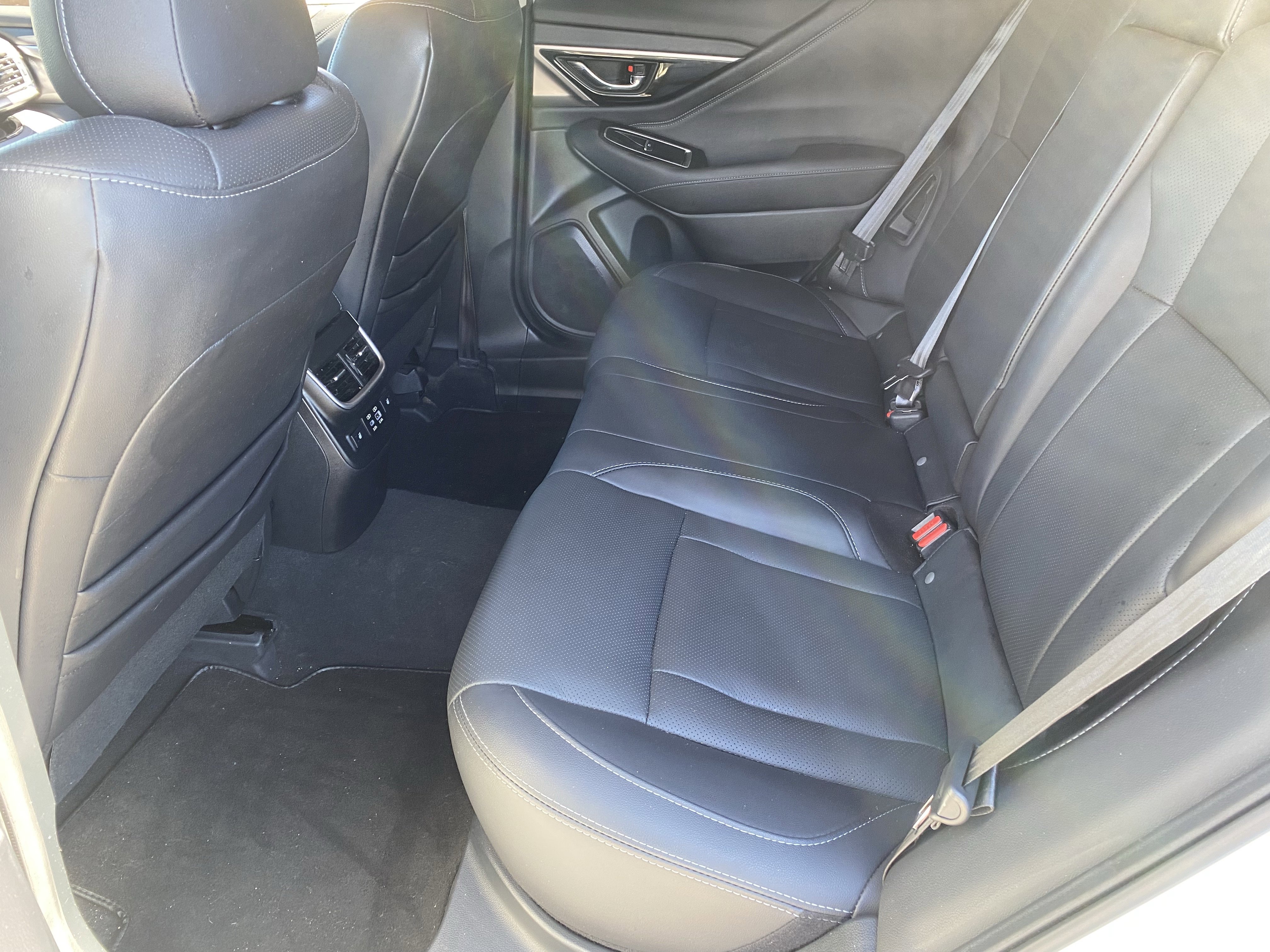 Used 2023 Subaru Outback Touring image 15