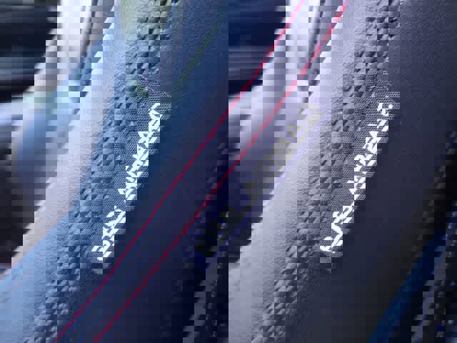 Certified 2022 INFINITI Q60 Red Sport 400 w/ Carbon Fiber Package image 9