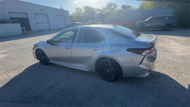 Used 2023 Toyota Camry XSE image 6