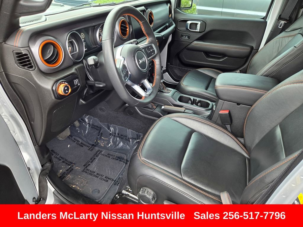 Used 2023 Jeep Gladiator Mojave w/ LED Lighting Group AWD/4WD image 12