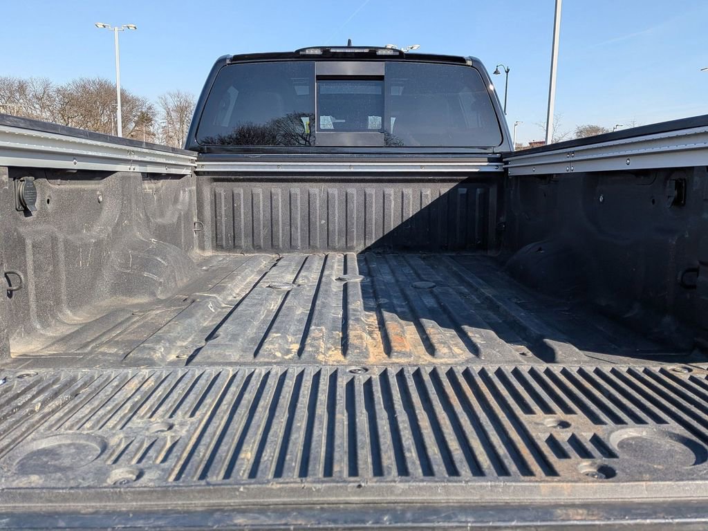 Used 2024 Nissan Titan PRO-4X w/ Pro-4x Convenience Package image 20