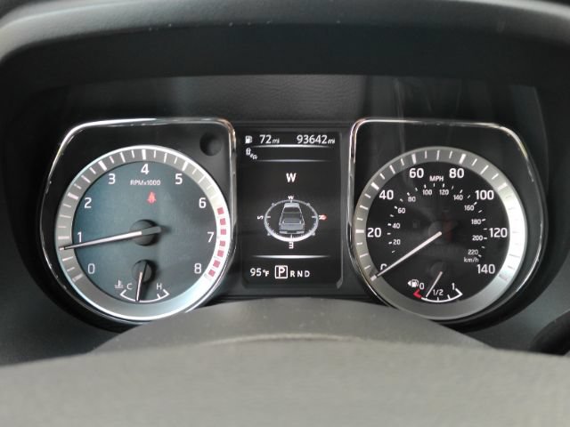 Used 2017 Nissan Titan SL RWD image 40