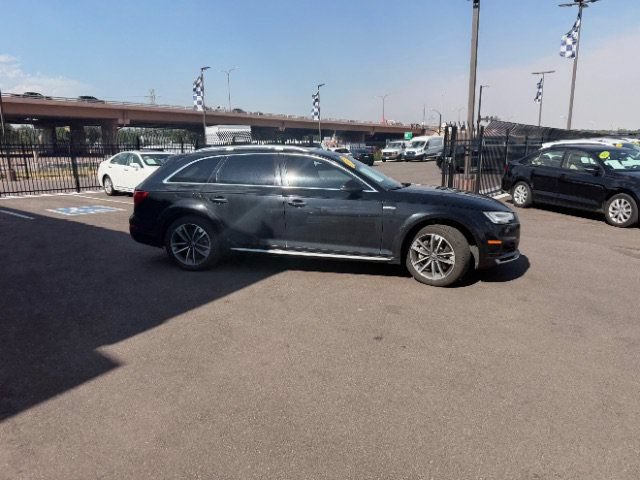 Used 2017 Audi A4 2.0T allroad Prestige w/ Prestige Package AWD/4WD image 15
