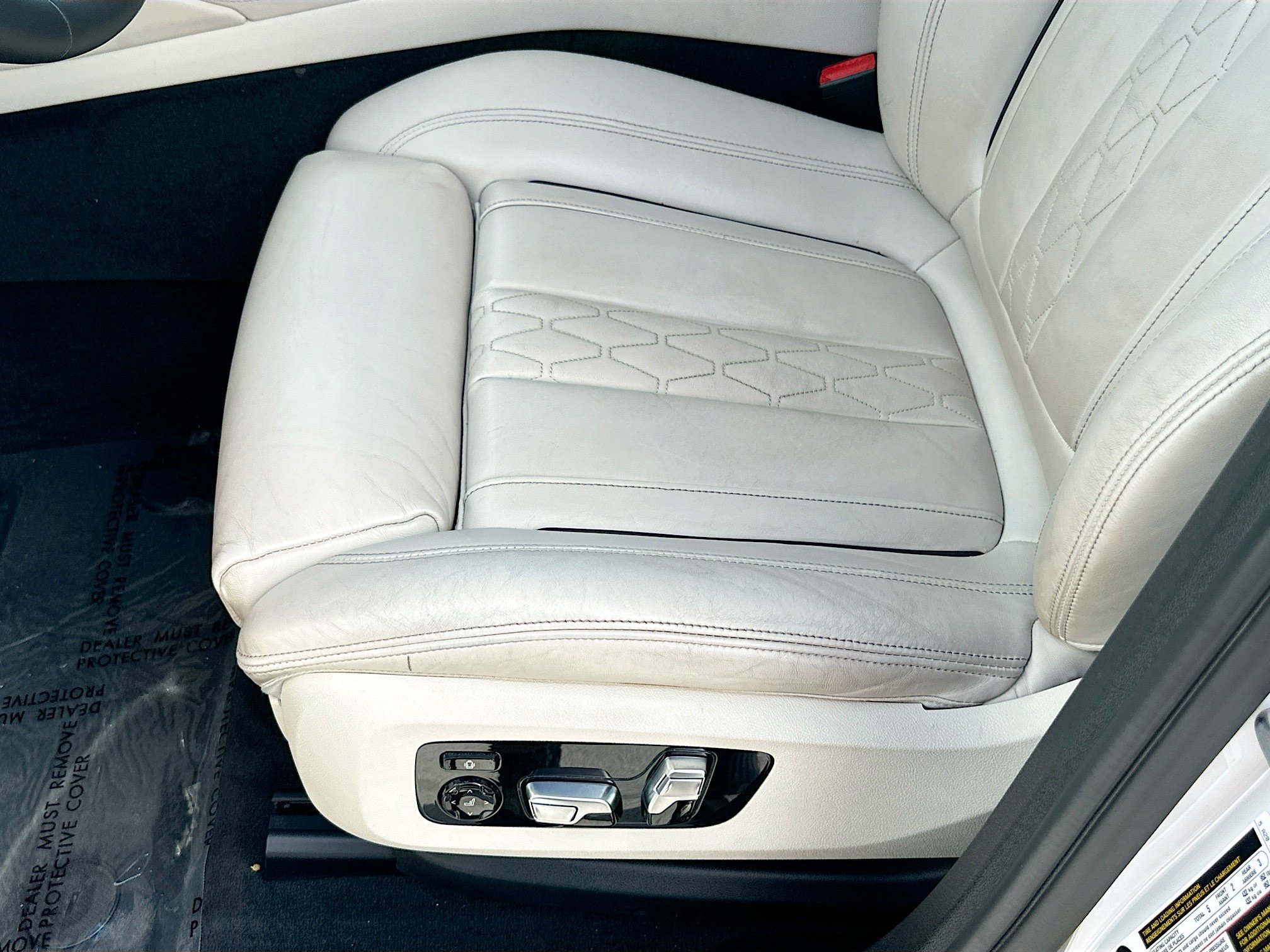 Used 2021 BMW X6 xDrive40i w/ M Sport Package AWD/4WD image 20