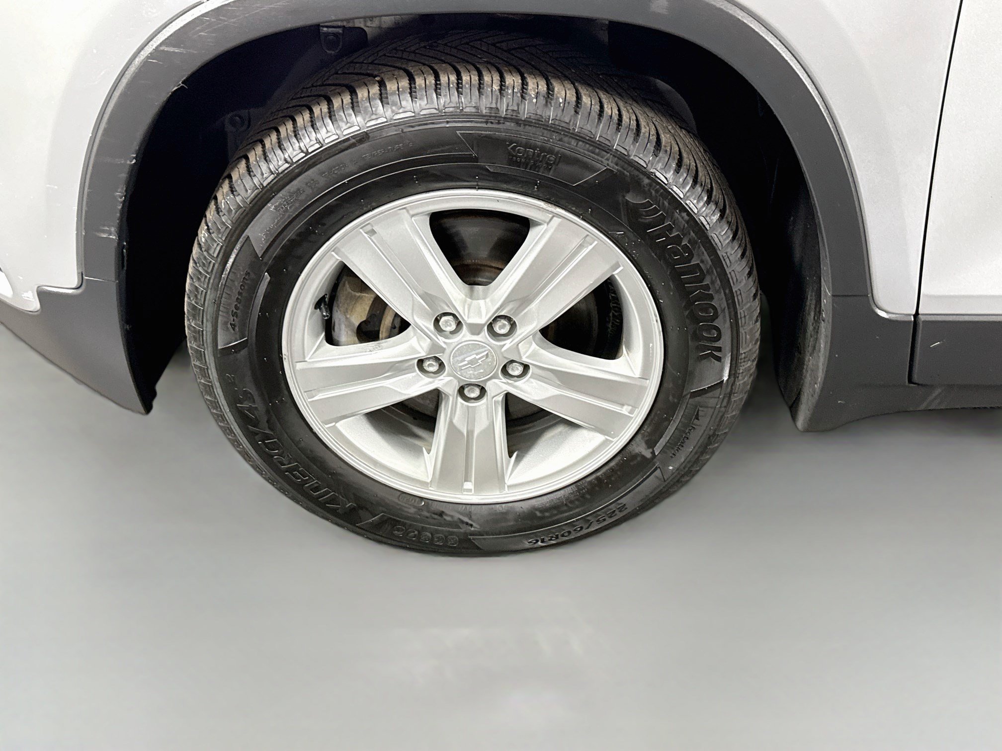 Used 2019 Chevrolet Trax LS FWD image 36