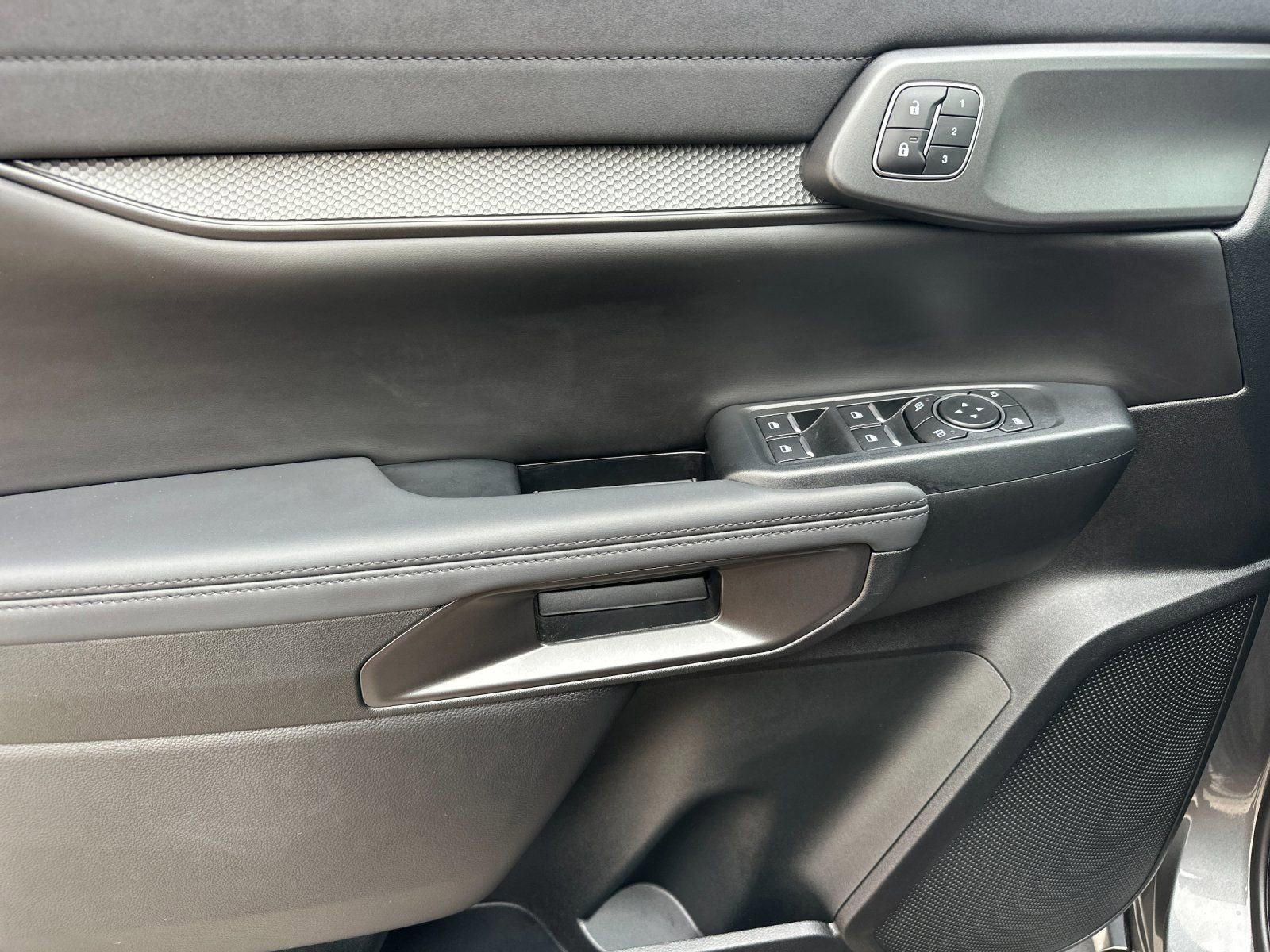 Used 2024 Ford Ranger Raptor image 12