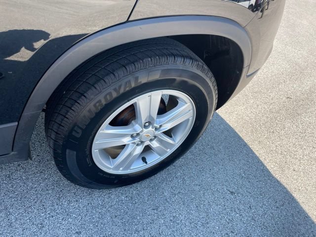 Used 2020 Chevrolet Trax LT w/ Driver Confidence Package FWD image 15