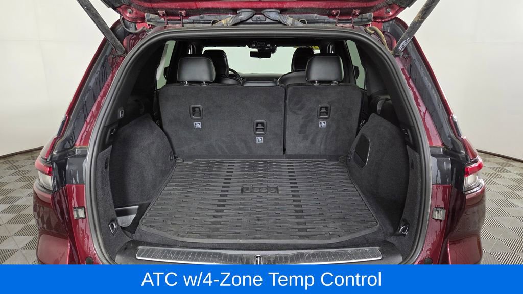 Used 2022 Jeep Grand Cherokee Overland w/ Luxury Tech Group IV image 11