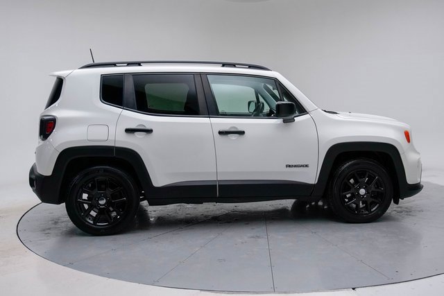 Used 2021 Jeep Renegade Latitude image 6