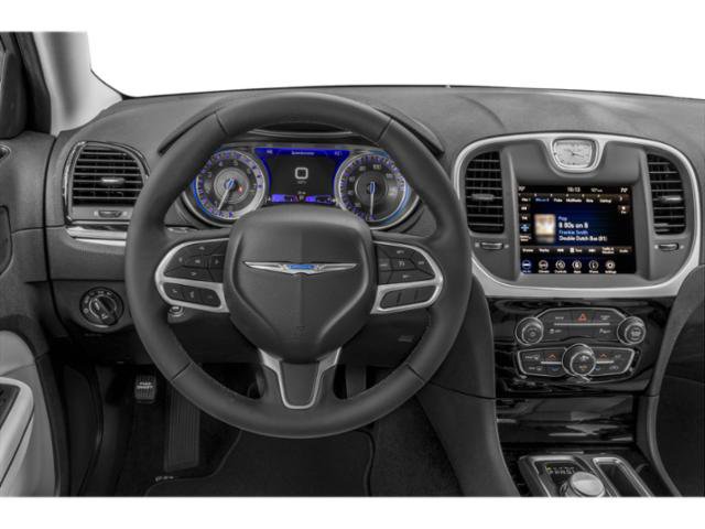Used 2023 Chrysler 300 Touring L w/ Popular Equipment Group RWD image 10