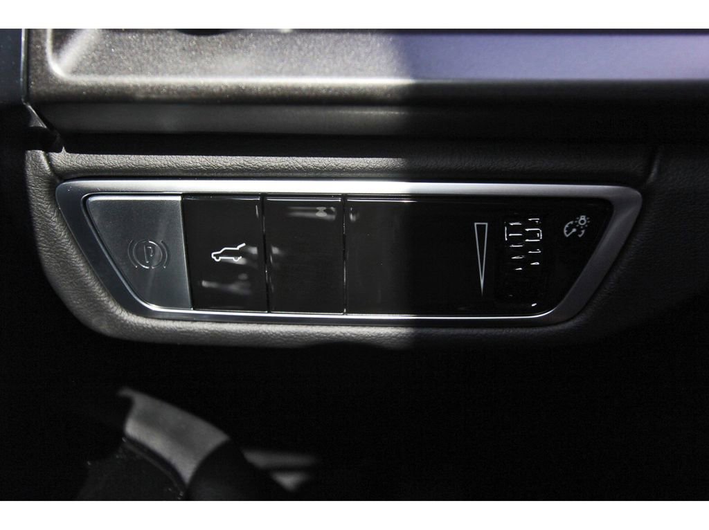 New 2026 Cadillac Vistiq Premium Luxury AWD/4WD image 15