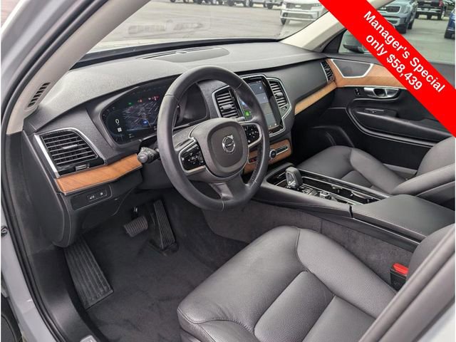 Used 2025 Volvo XC90 T8 Plus w/ Protection Package Premier image 13