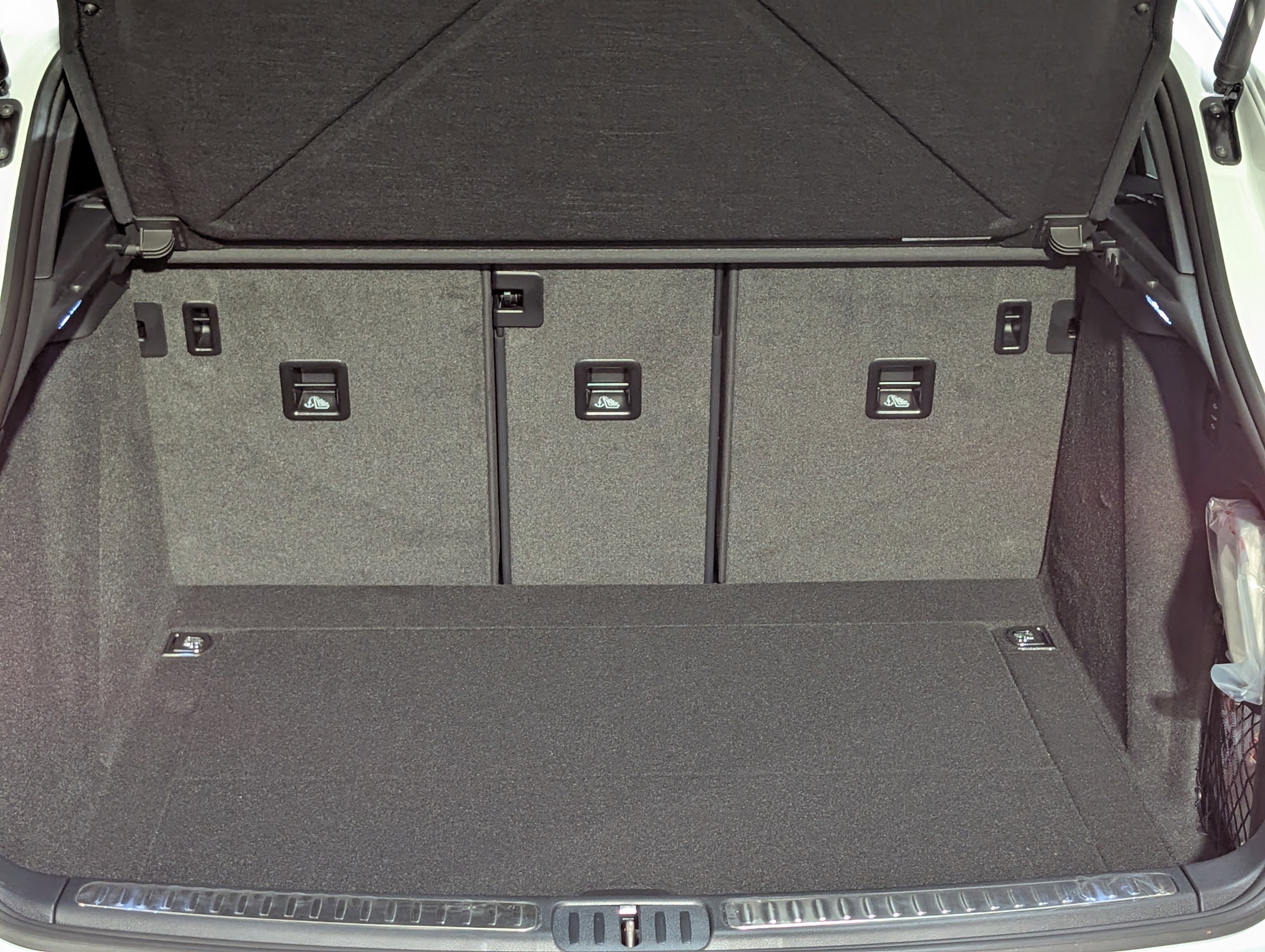 New 2026 Porsche Macan S image 24