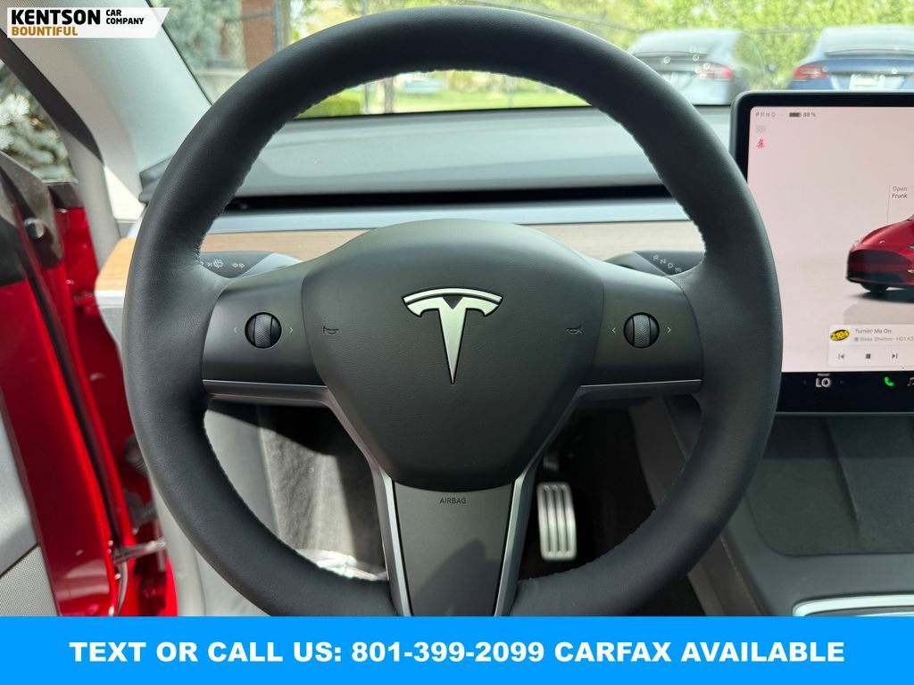Used 2023 Tesla Model Y Performance AWD/4WD image 16