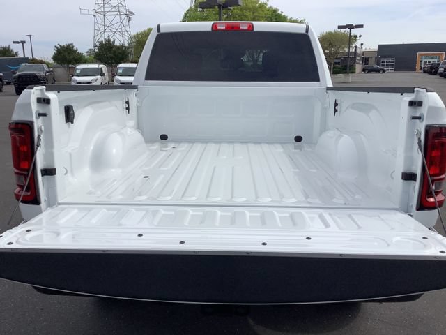 New 2026 RAM 2500 Tradesman w/ Chrome Appearance Group AWD/4WD image 30