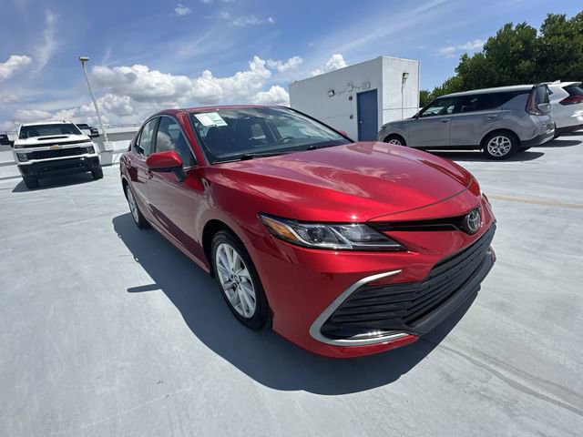 Used 2024 Toyota Camry LE FWD image 40