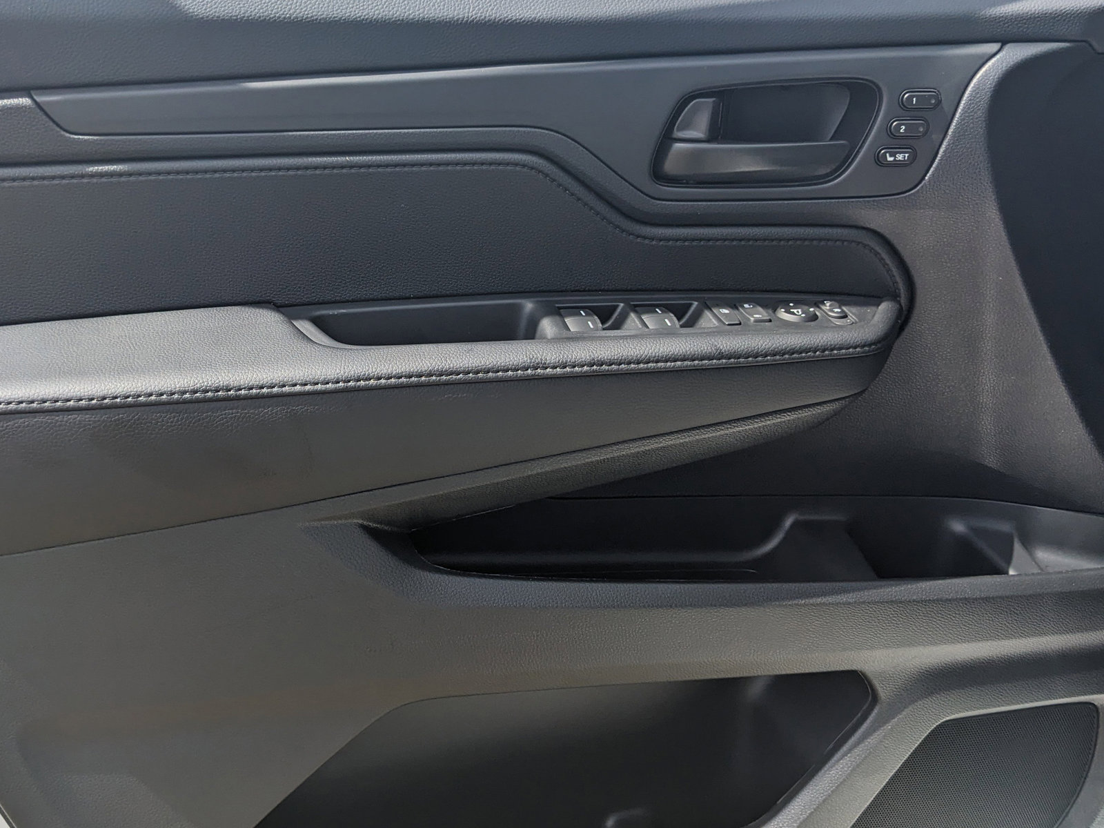 New 2025 Honda Odyssey Sport-L image 6