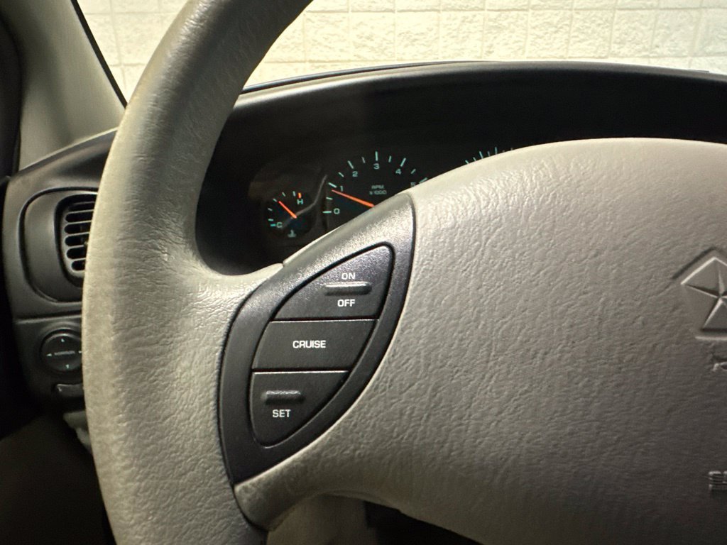 Used 2000 Dodge Grand Caravan SE FWD image 19
