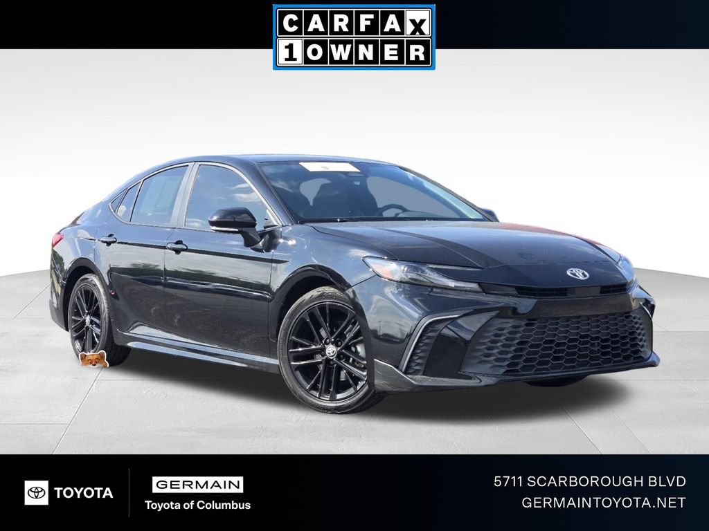 Used 2025 Toyota Camry SE