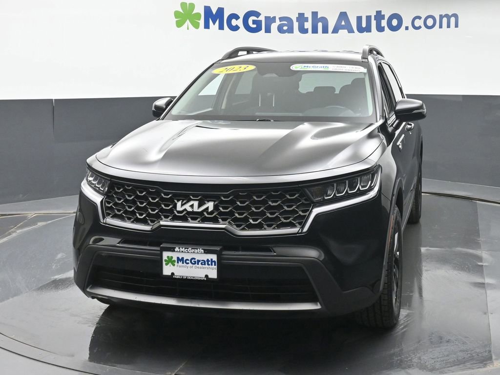 Used 2023 Kia Sorento S image 5