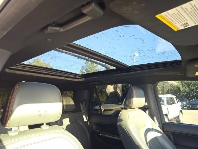 Used 2022 Ford Expedition Timberline AWD/4WD image 13
