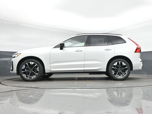 New 2026 Volvo XC60 B5 Plus w/ Protection Package Premier image 41