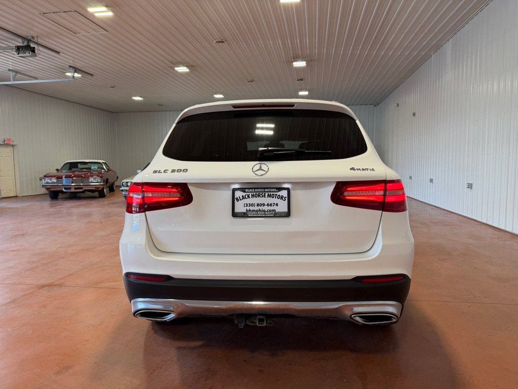Used 2017 Mercedes-Benz GLC 300 4MATIC image 10