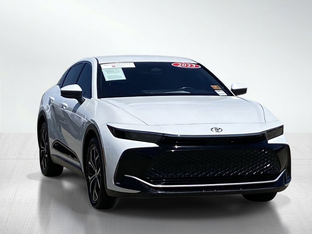Certified 2023 Toyota Crown XLE image 13