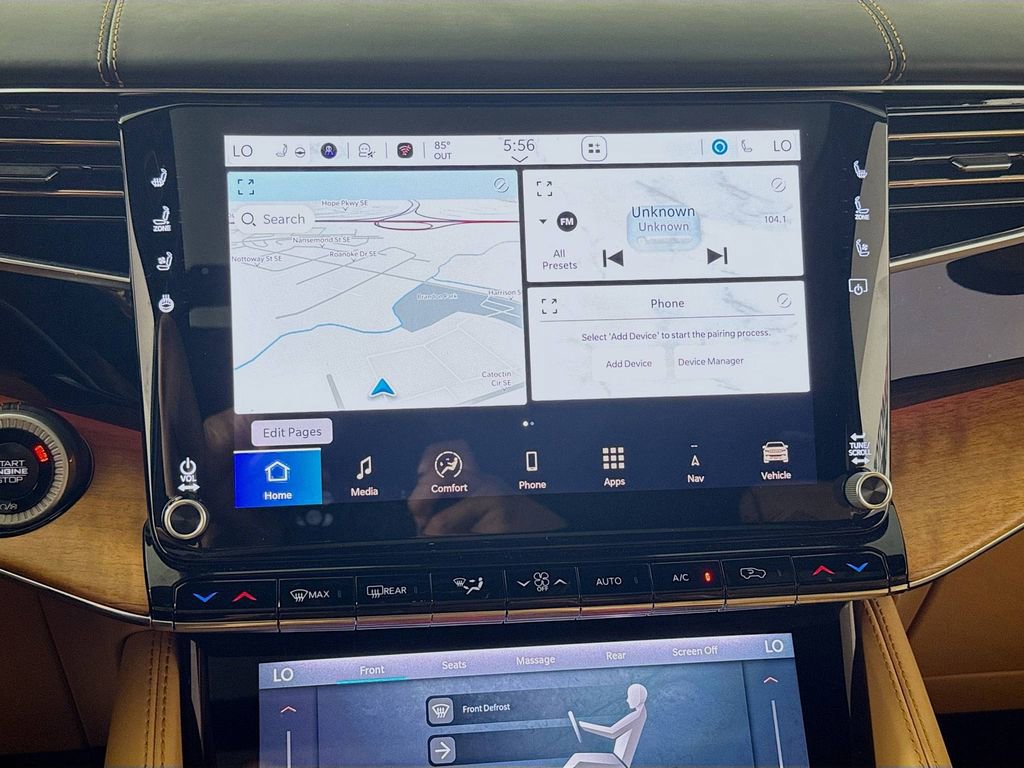 Used 2024 Jeep Grand Wagoneer Series III w/ Rear Seat Video Group 1 image 15