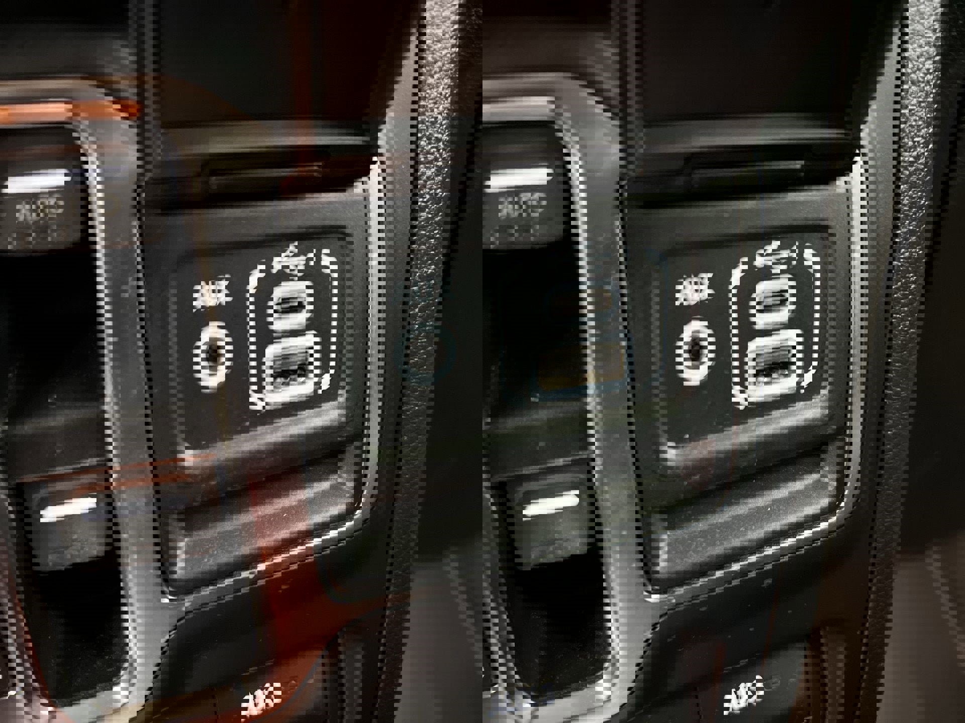 Used 2019 Jeep Wrangler Unlimited Sahara image 70