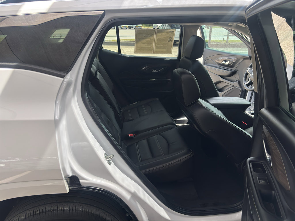Certified 2024 GMC Terrain Denali w/ Denali Premium Package AWD/4WD image 18