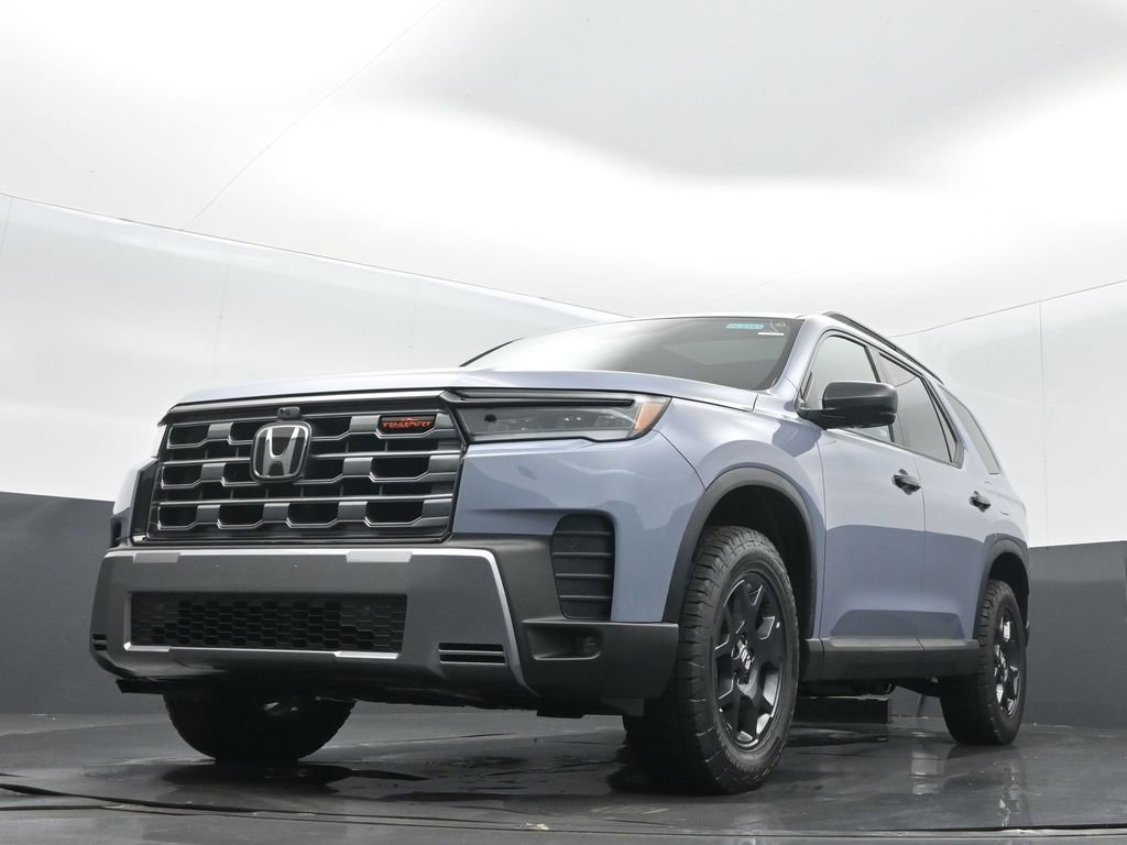 New 2026 Honda Pilot TrailSport image 8