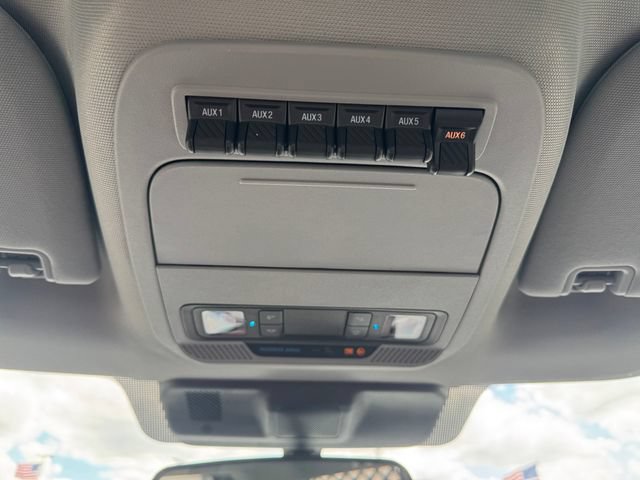 New 2025 Ford F550 4x4 Regular Cab Super Duty image 20