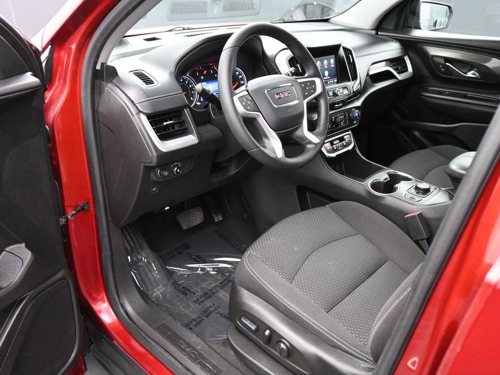 Used 2022 GMC Terrain SLE w/ Driver Convenience Package AWD/4WD image 2