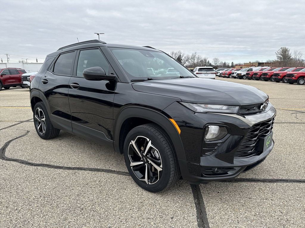Certified 2023 Chevrolet TrailBlazer RS w/ Convenience Package AWD/4WD image 5