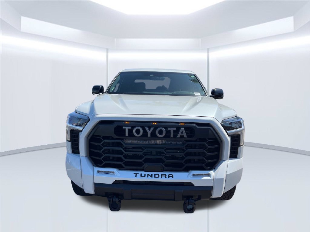 Used 2025 Toyota Tundra Limited w/ TRD Off-Road Package AWD/4WD image 19
