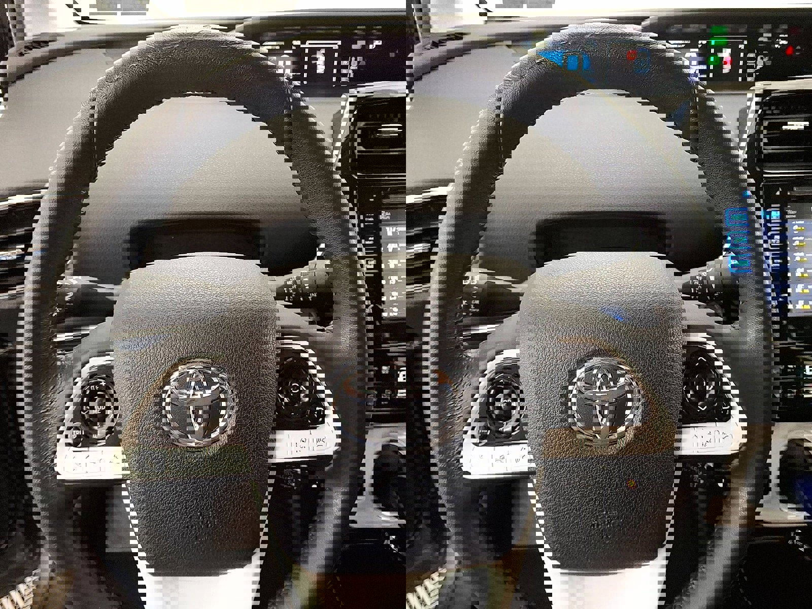 Certified 2017 Toyota Prius Prime Plus image 16