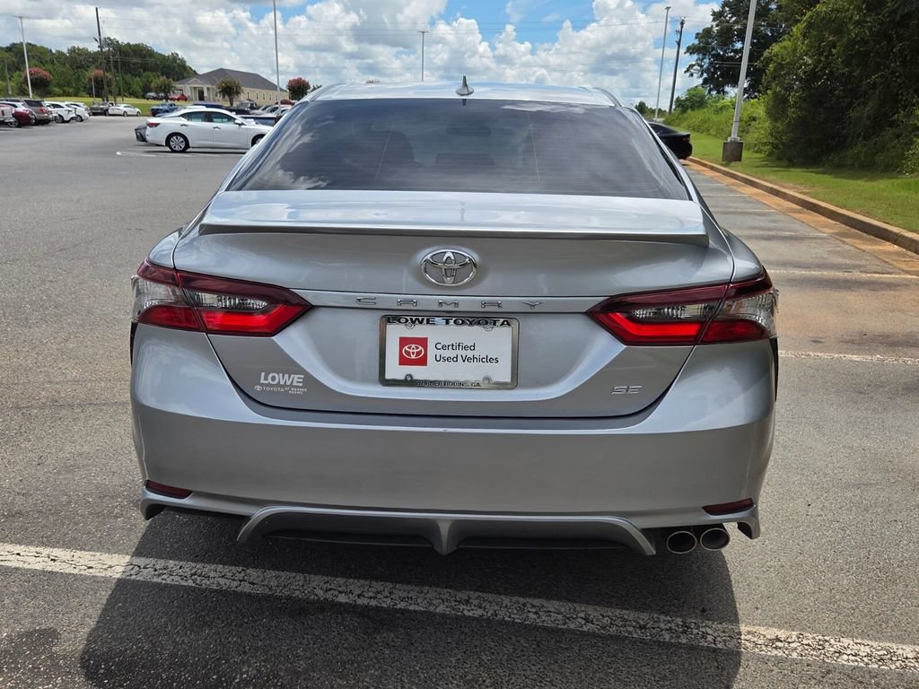 Used 2024 Toyota Camry SE FWD image 10