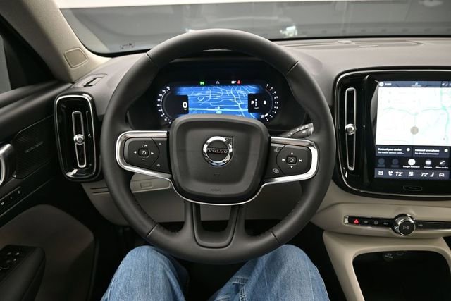 New 2026 Volvo XC40 B5 Plus w/ Climate Package AWD/4WD image 24