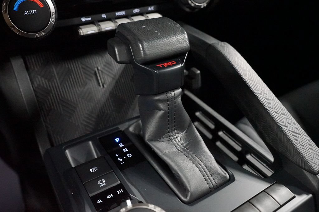 Certified 2025 Toyota Tacoma TRD Sport AWD/4WD image 22