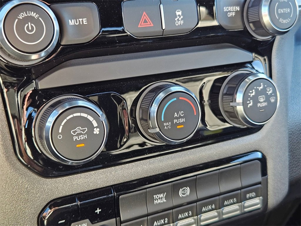 New 2026 RAM 5500 Tradesman w/ Chrome Appearance Group image 21