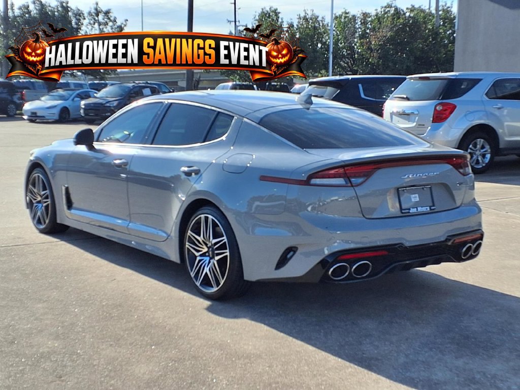 Certified 2022 Kia Stinger GT2 RWD image 2