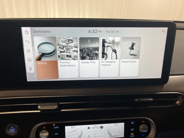 Used 2024 Genesis GV60 RWD image 17