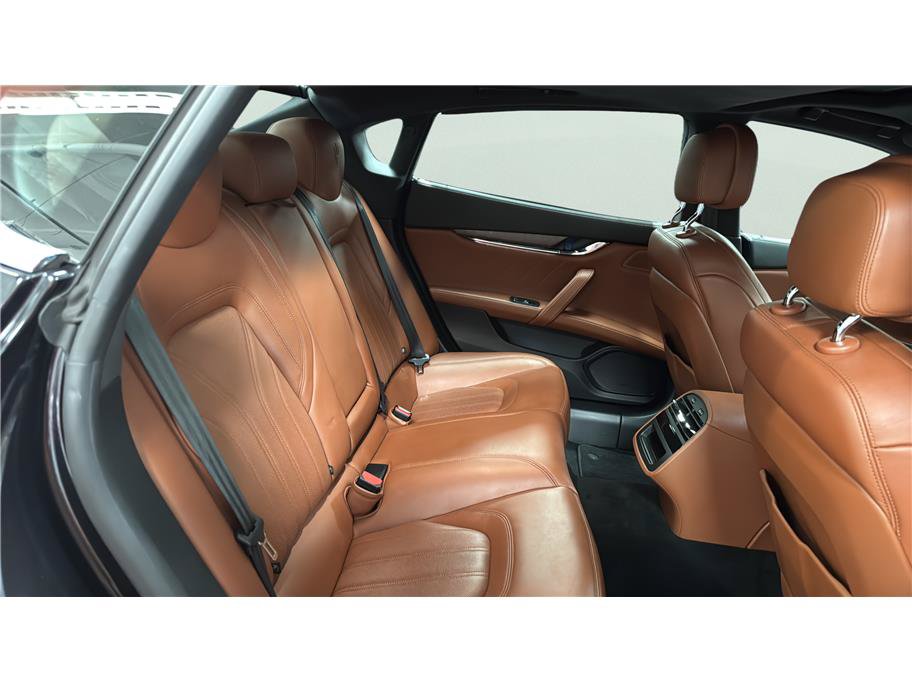 Used 2021 Maserati Quattroporte S RWD image 23