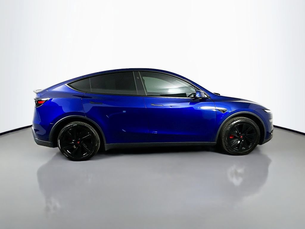 Used 2026 Tesla Model Y Long Range image 7
