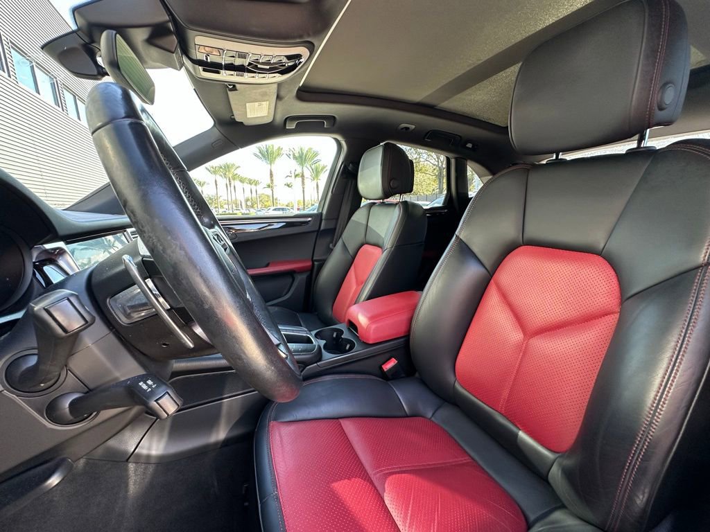 Used 2020 Porsche Macan S image 5