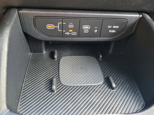 Used 2025 Kia K4 GT-Line w/ GT-Line Premium Package image 25