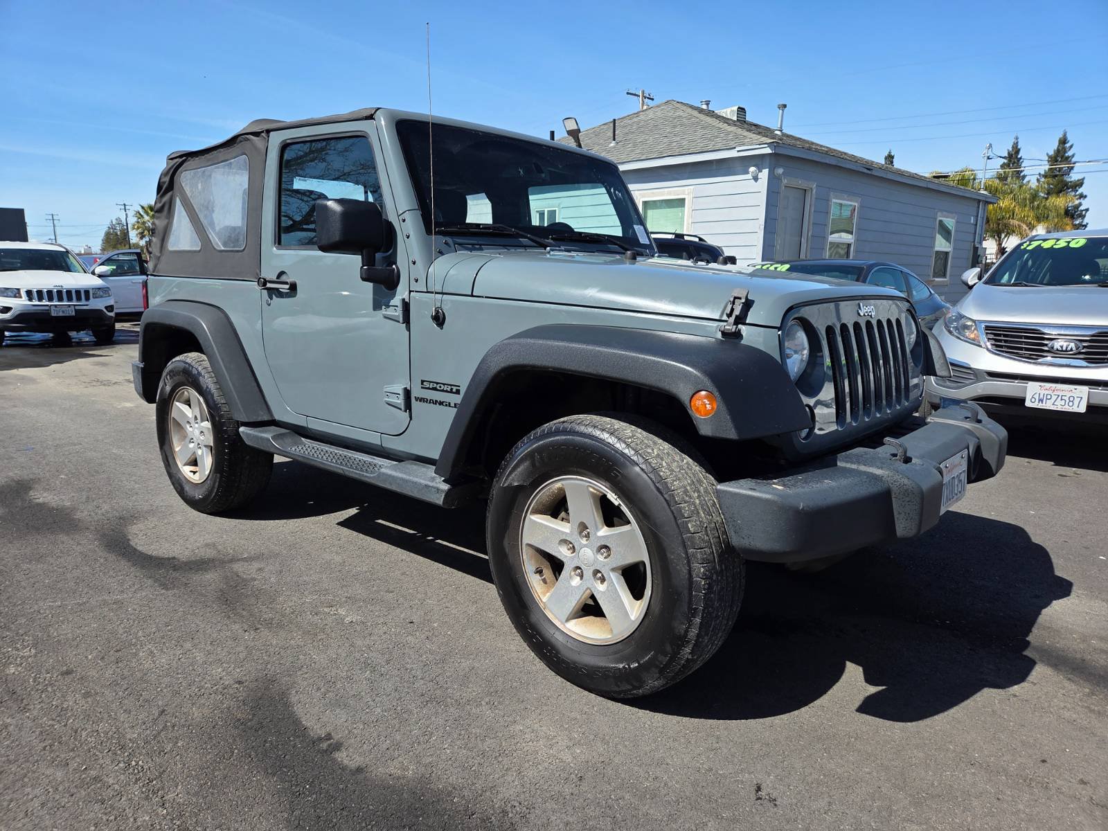 Used 2014 Jeep Wrangler Sport w/ Quick Order Package 24S AWD/4WD image 4